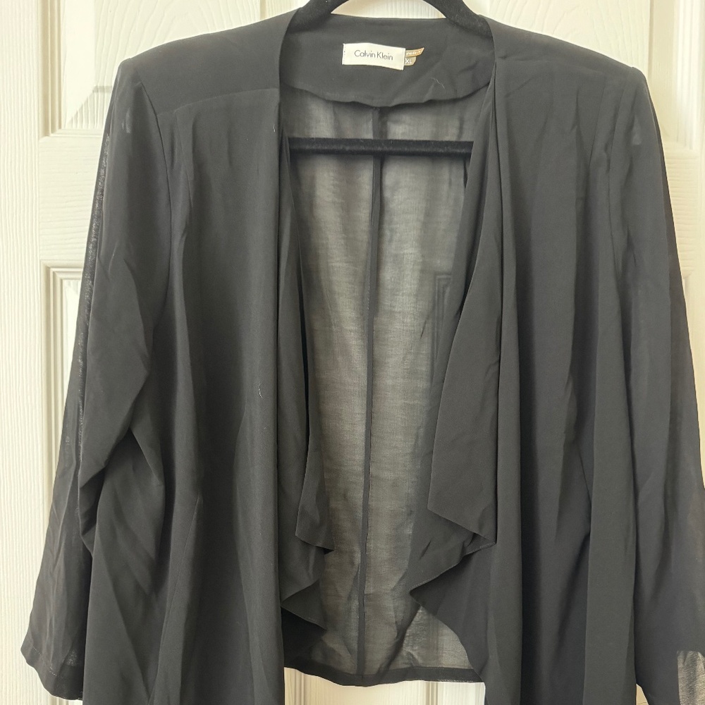 Calvin Klein - Black Shear shrug